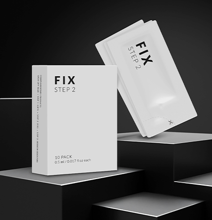 Nanolash Lash Lift neutralizers standing on black boxes